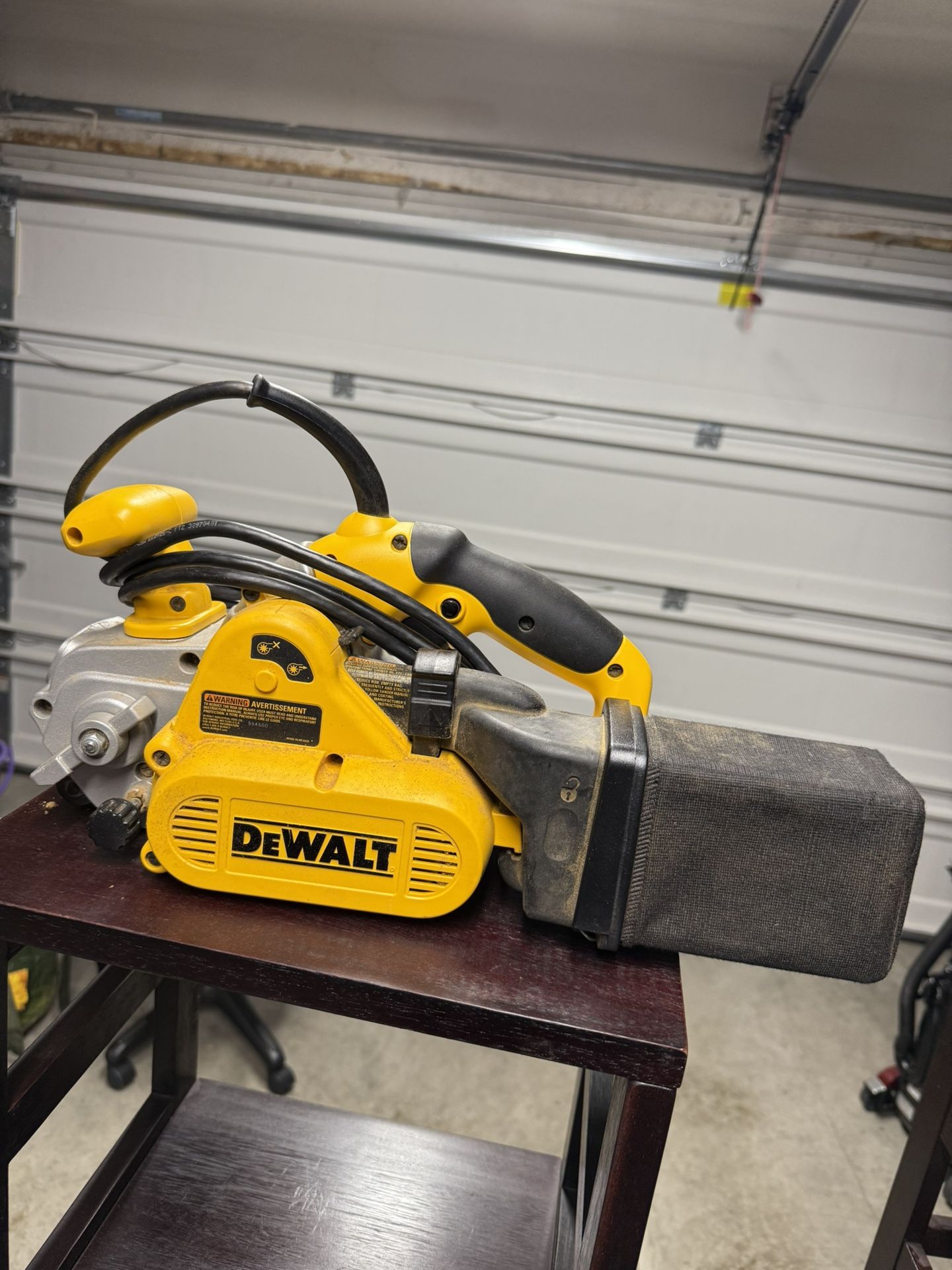 DeWalt Electric Sander