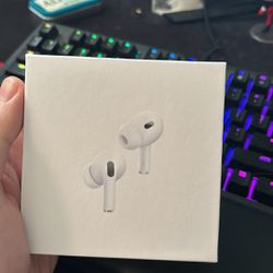 Apple AirPods Pro (2nd generation) with MagSafe Case (Can Negotiate)