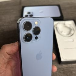 iPhone 13 Pro Max 256gb Factory Unlocked/ Liberado Para Cualquier Companias 