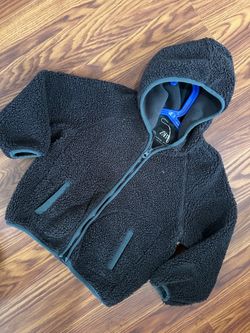 Zara Sherpa sweater 4/5