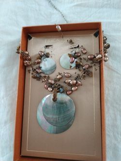 Erica Lyons 3 piece jewelry set