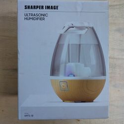 New Sharper Image UHT1 Ultrasonic Humidifier