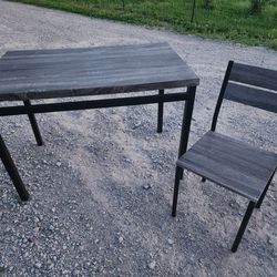 Table With 4 Chairs