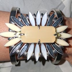 Vince Camuto Sparkling Flower Bracelet