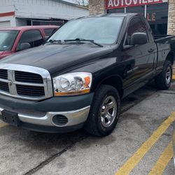2006 Dodge Pickup 