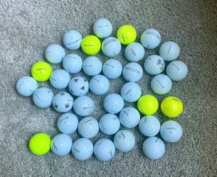Golf Balls - 40 Fantastic Titleist ProV1’s & Taylormade Tp5’s