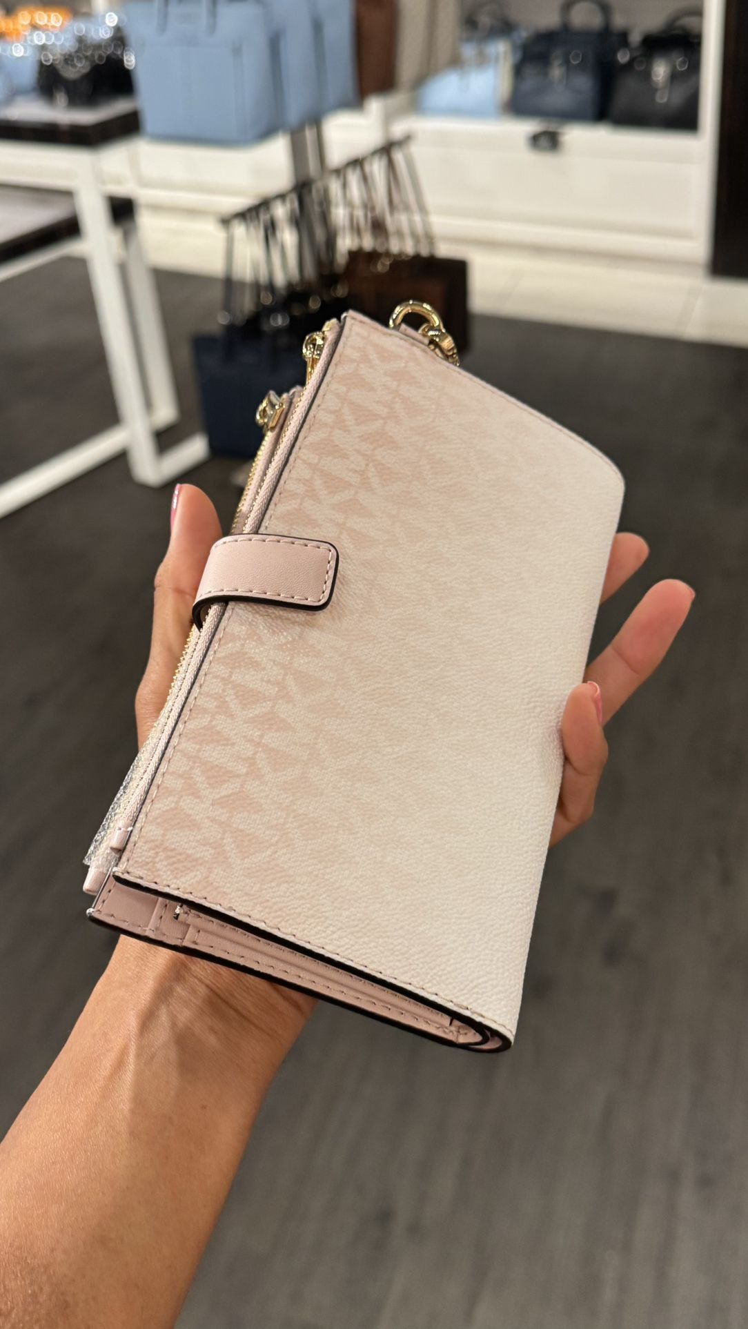 Michael Kors jet set double zip wristlet wallet smartphone case