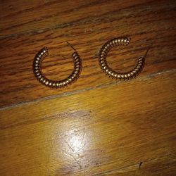 Bronze Color Hoop Ear Rings 