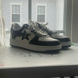 (USED) Black and White BapeSTA’s Size 10