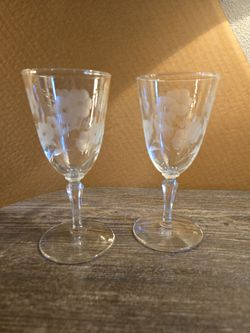 Vintage Libbey "Glenmore" Etched Wine Glasses - Set of 2 (1950s)