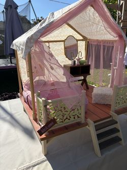 American Girl Kiera Canopy Tent