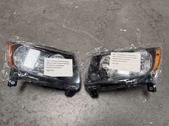 For 2011-2013 Jeep Grand Cherokee Headlight Halogen Set Pair