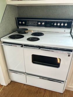 FREE Vintage Electric Double Oven Range