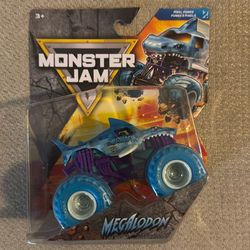 Monster Jam Megalodon Series 46 Pixel Punks Chase 🦈🔥