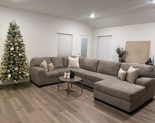 Sectional 11 feet long
