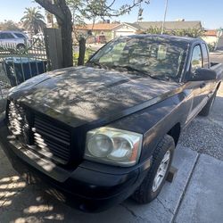 2006 Dodge Dakota
