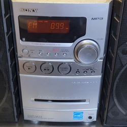 Sony CMT-NEZ3 Micro Hi-Fi Stereo System w/ Pioneer "TURBOPRO" Speakers. Very Load.