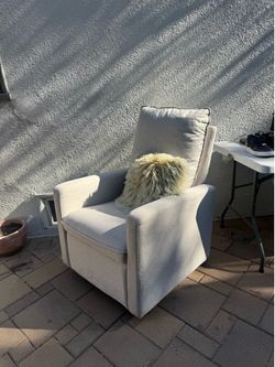 Babyletto Glider Chair