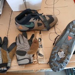 Bike Shoes/ Gloves