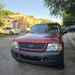 2004 Ford Explorer