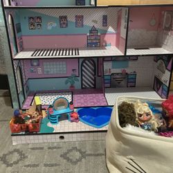 LOL doll House/ Furniture/dolls And Accessories 
