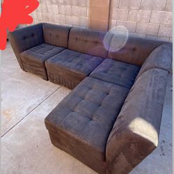 🛋️ L Shaped Couch 🛋️ 