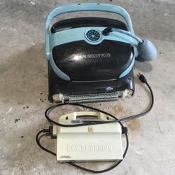 Maytronic Nautilus Pro Automatic Pool Sweeper With All Attachments