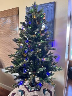 4 ft Costco LED Christmas Tree 5 Light Settings  Realistic