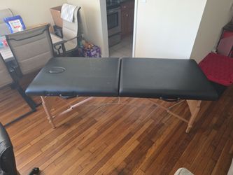 Massage bed