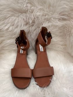 Steve Madden Block Heel Sandals – Cognac Brown – Size 8.5