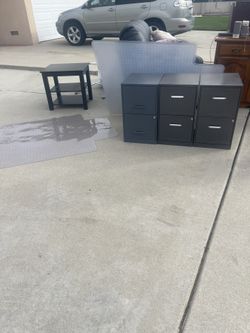 3 Office File Cabinets, And 2 Flor Acrilic Office Mats With Keys’included