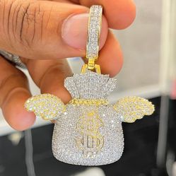 Money Bag With Wings Pendant 