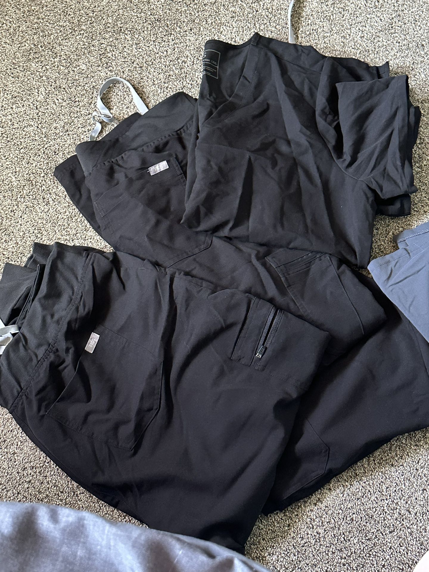 Figs Scrub Pants And Shirt