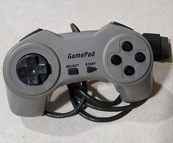 Interact Performance Game Pad Sony Playstation 1 PS1 Controller