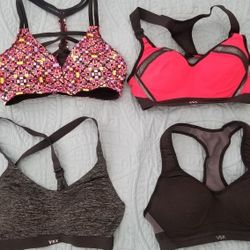 7 Victoria secret sports bras