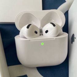 Airpods 4 with ANC 