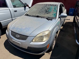 2008 Kia Rio Part Out