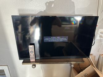 39 Inch Vizio Television With Ge Universal Controller 