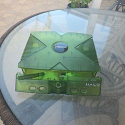 XBOX halo shell case