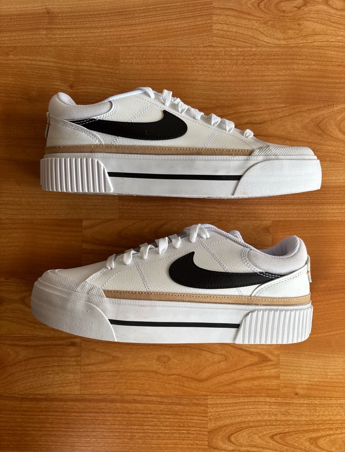 Nike Court Legacy Lift