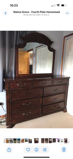 Dressing with mirror,