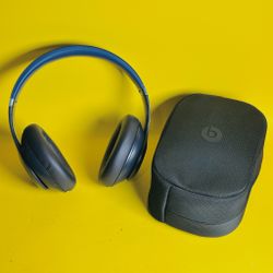 Beats Studio Pro Wireless ANC Headphones Black + Case - Excellent