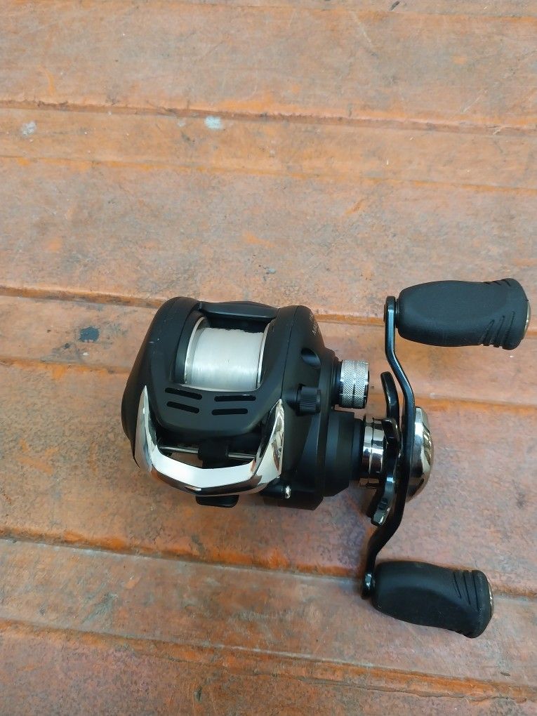 Daiwa Baitcaster Reel Fishing Near New