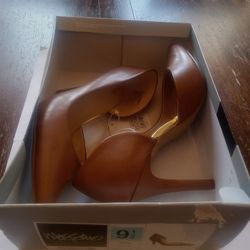 Mossimo Women's Heels Size 9.5, Brand New In Box With Tags