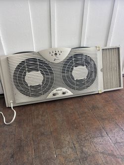 Holmes 1 Touch Expanding Window Fan 
