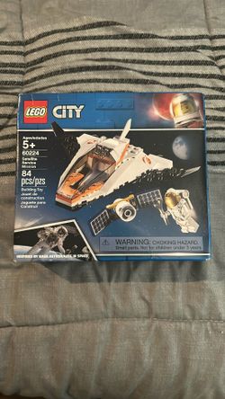 Lego Satellite Service Mission