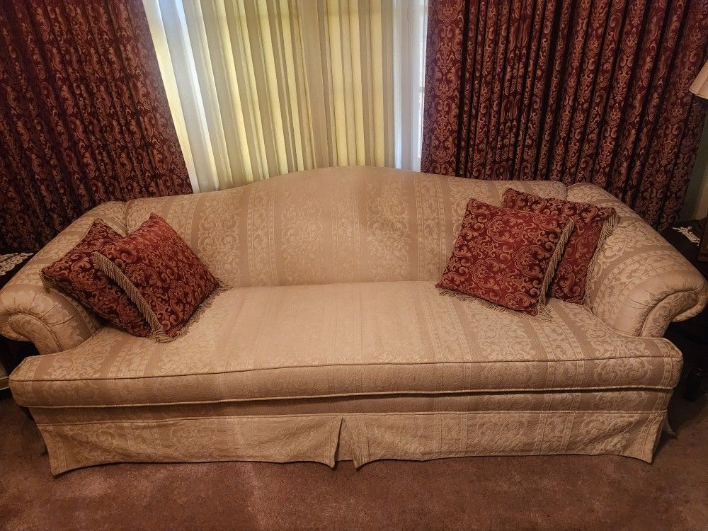 Sofa and Side Tables with Lamps