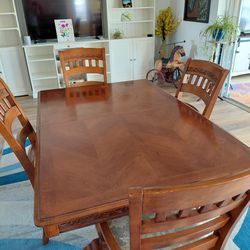 Dining table & buffet