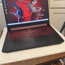 Acer Nitro 5 AN515-54 Gaming Laptop. Like New 