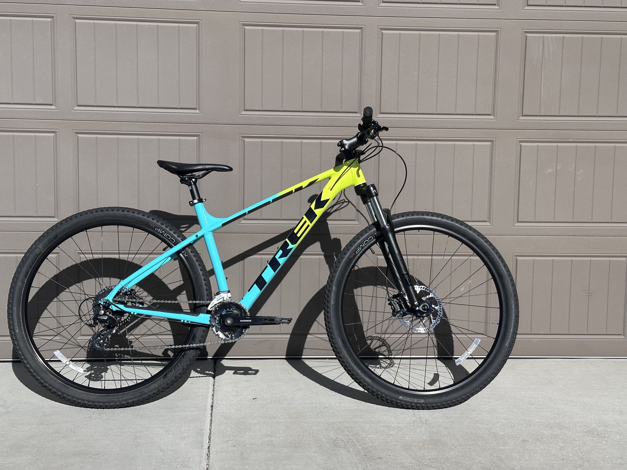 Trek Marlin Gen 2 Mountain Bike Size Large Mtb